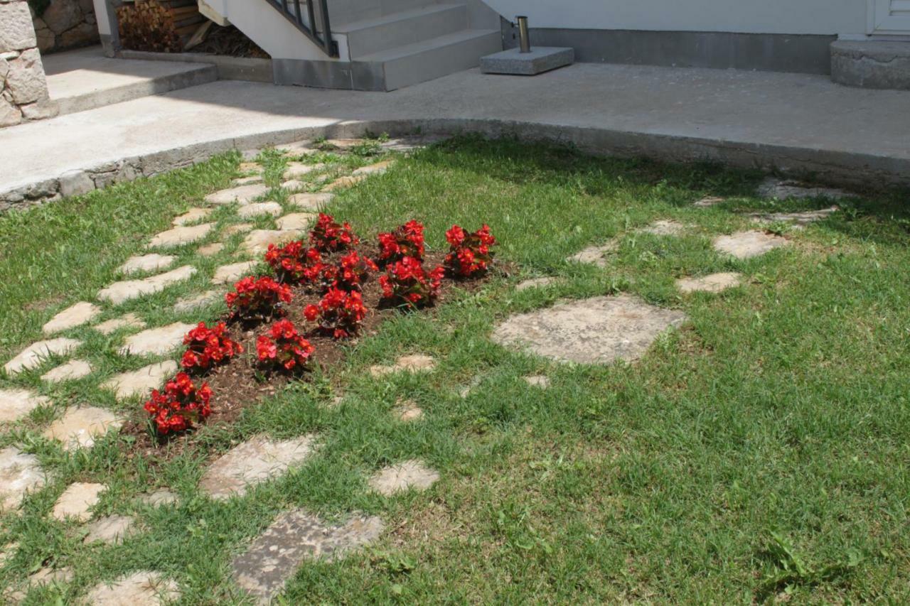 Apartmani "Mali Mago" Tribalj Esterno foto